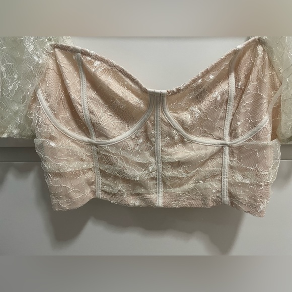 Forever 21 “Lace Sweetheart Crop Top” Size M - Free Shipping! - Picture 5 of 6